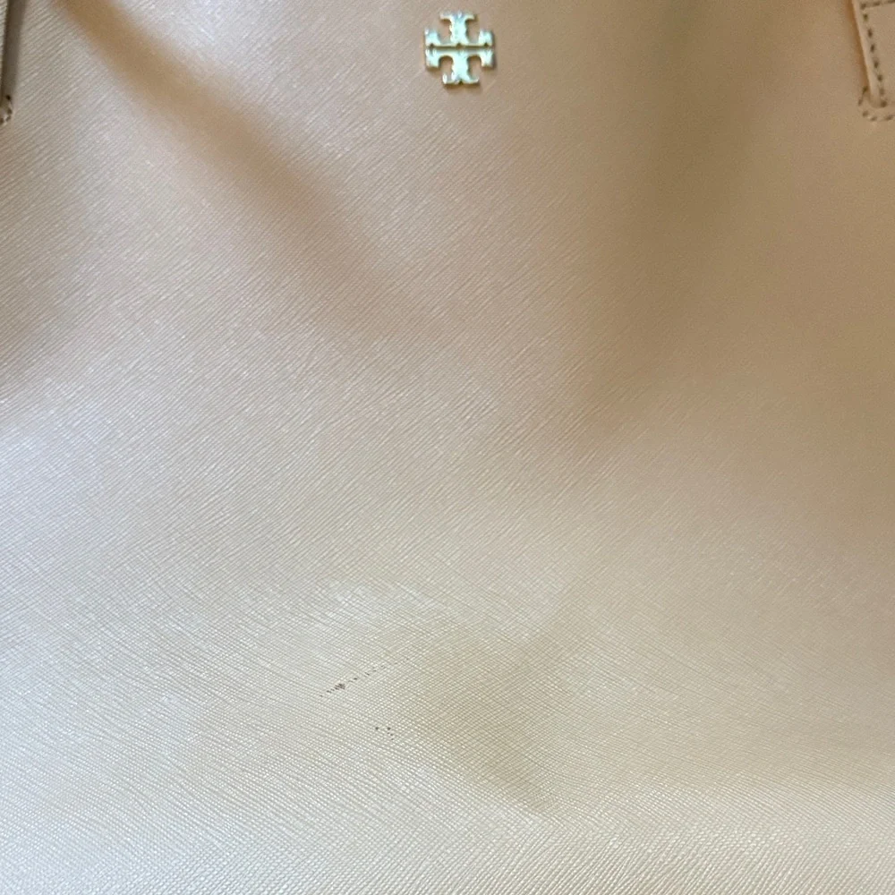 Tory Burch Camel Leather Tote - Picture 4 of 13